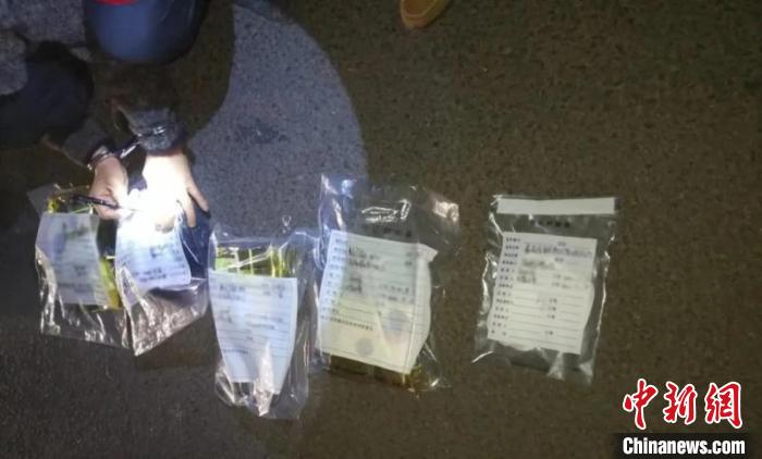 圖為云南警方查獲的毒品?！≡颇鲜」矎d供圖 攝