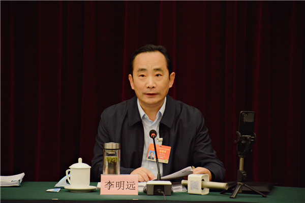 乘勢而上把握新時代追趕超越關鍵期——專訪全國人大代表、西安市市長李明遠_fororder_圖片5